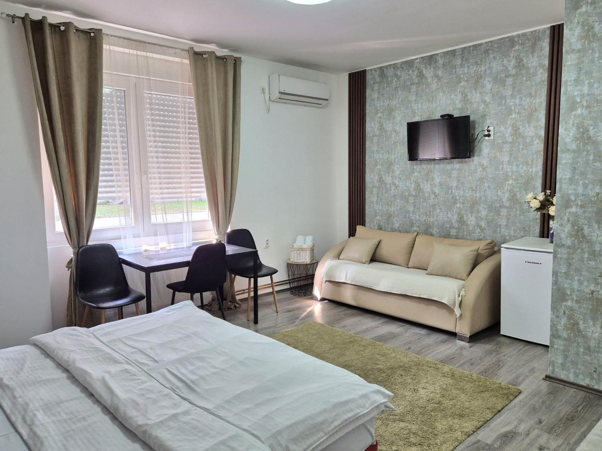 Rooms Villa Luigi ปานเชโว ภายนอก รูปภาพ